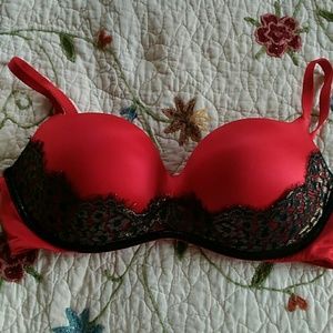 Victoria's Secret Balconet Push-up Bra